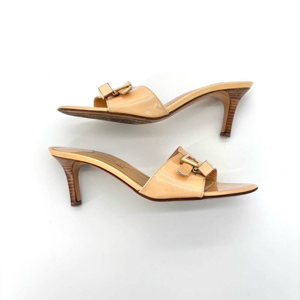 Louis Vuitton LV Dice Beige Charm Vernis Buckle Detail Slip On Mules Sandals 36 - Picture 4 of 9